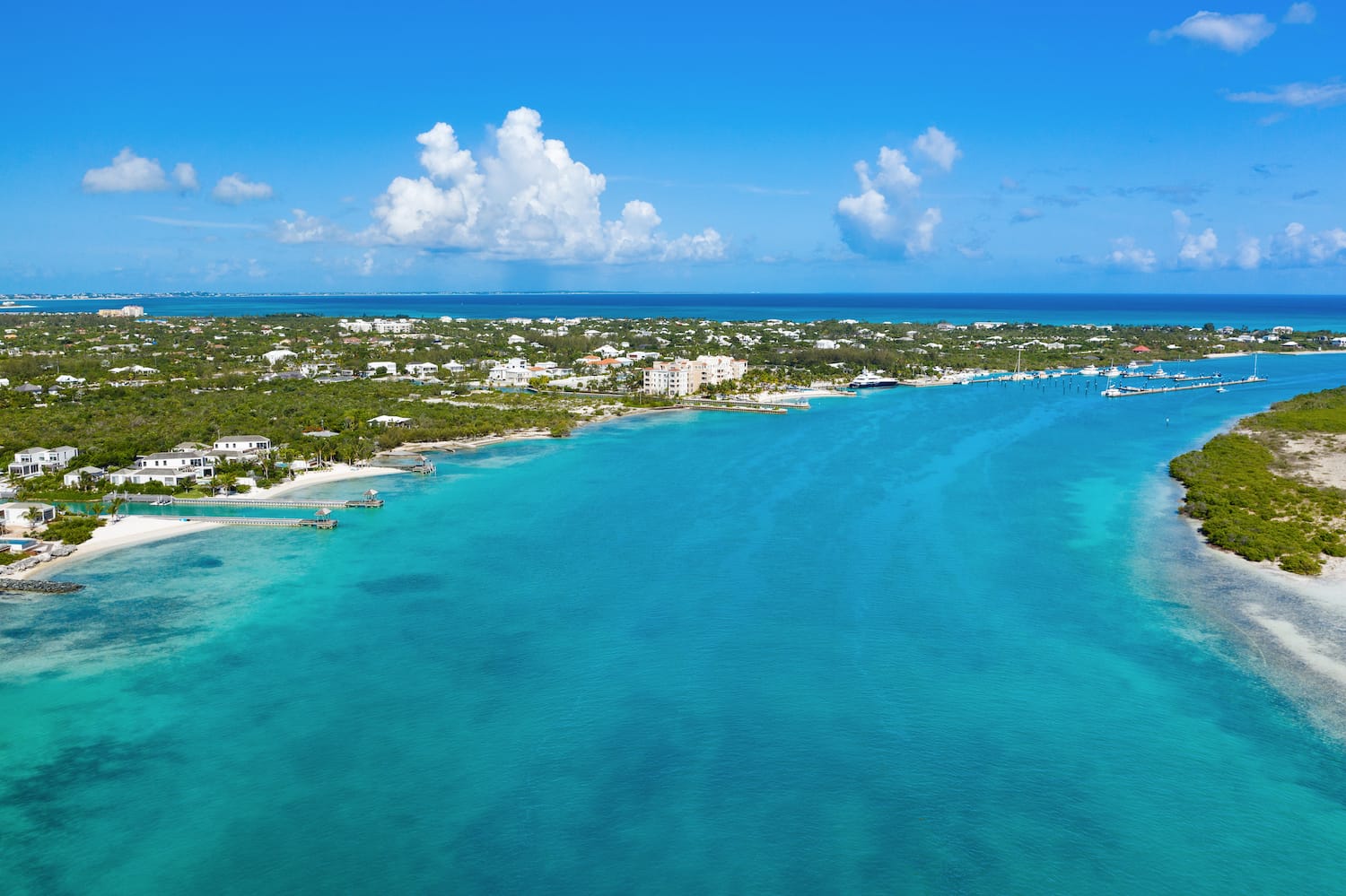 Modern Beachfront Villa In Blue Cay Estate Turks And Caicos Icon