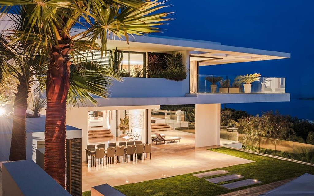 Ultra Luxury Modern Mansion Villa Rental, Cannes, France Icon Private Collection