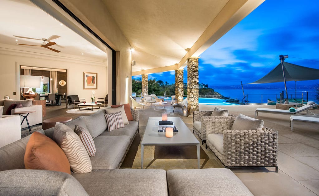 Waterfront Ultra Luxury Villa Rental in Les Parcs du St Tropez