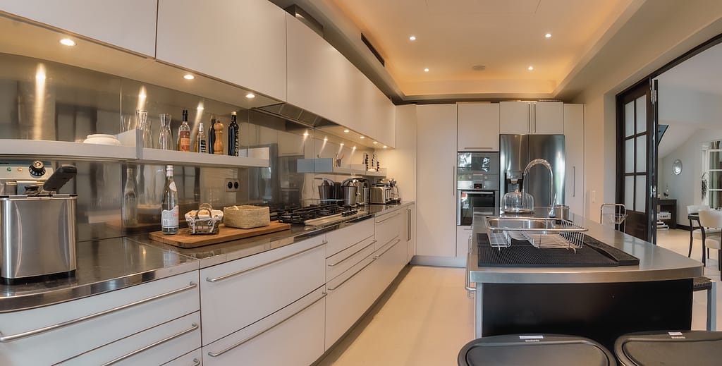 New Villa with Sunset Views in Saint Tropez Kitchen