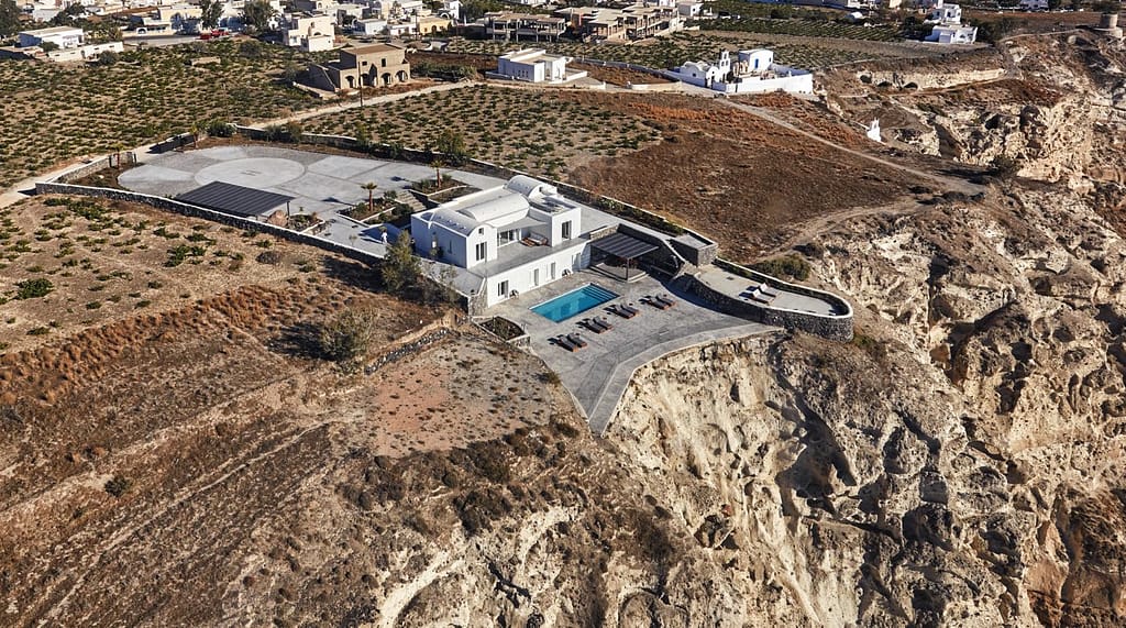 nafsika_estate_villa_santorini