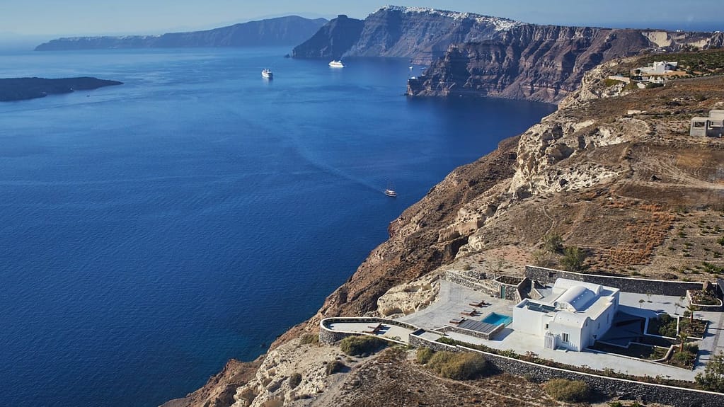 nafsika_estate_villa_santorini