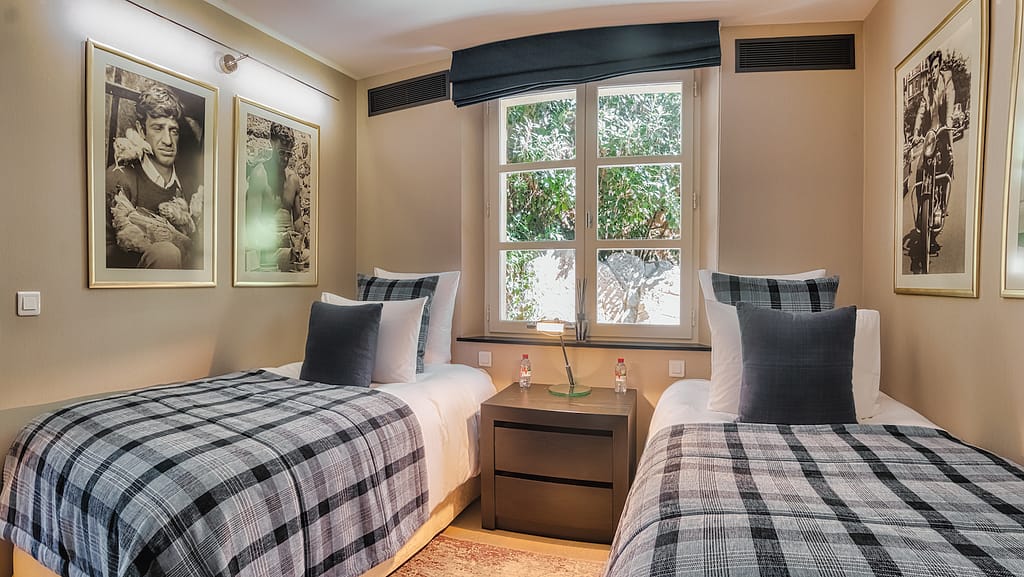 New Villa with Sunset Views in Saint Tropez Bedroom