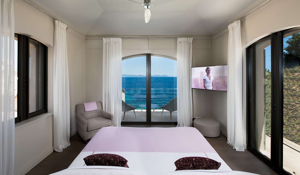 Waterfront Ultra Luxury Villa Rental in Les Parcs du St Tropez