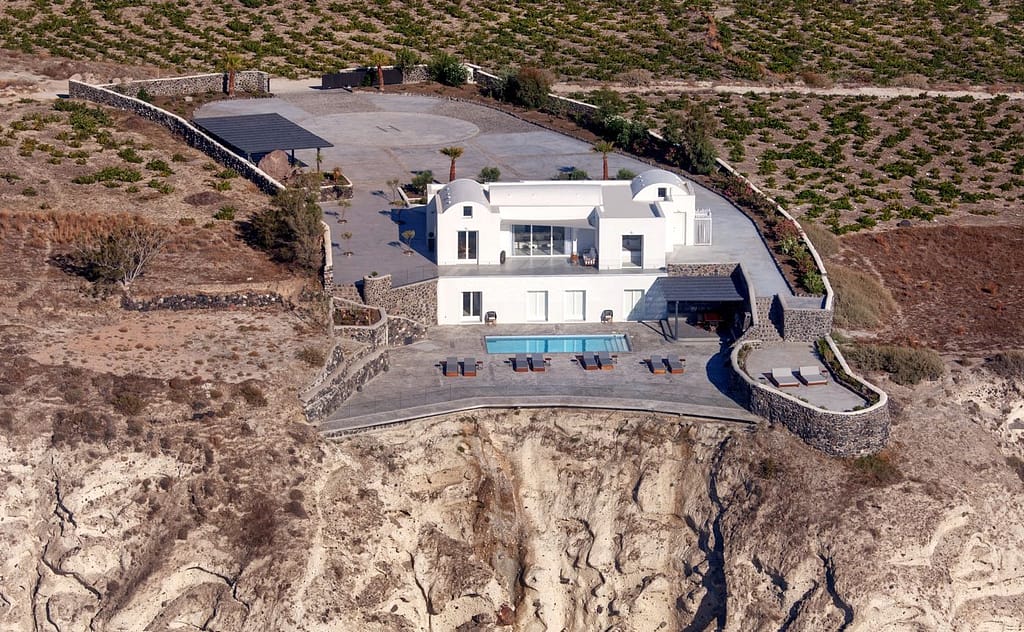 nafsika_estate_villa_santorini