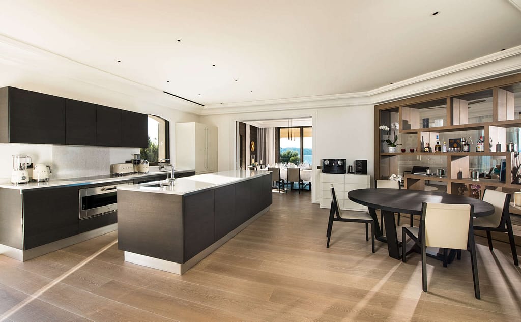Waterfront Ultra Luxury Villa Rental in Les Parcs du St Tropez