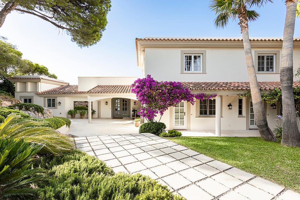 Exquisite Seafront Villa in Port D'Andratx in Mallorca