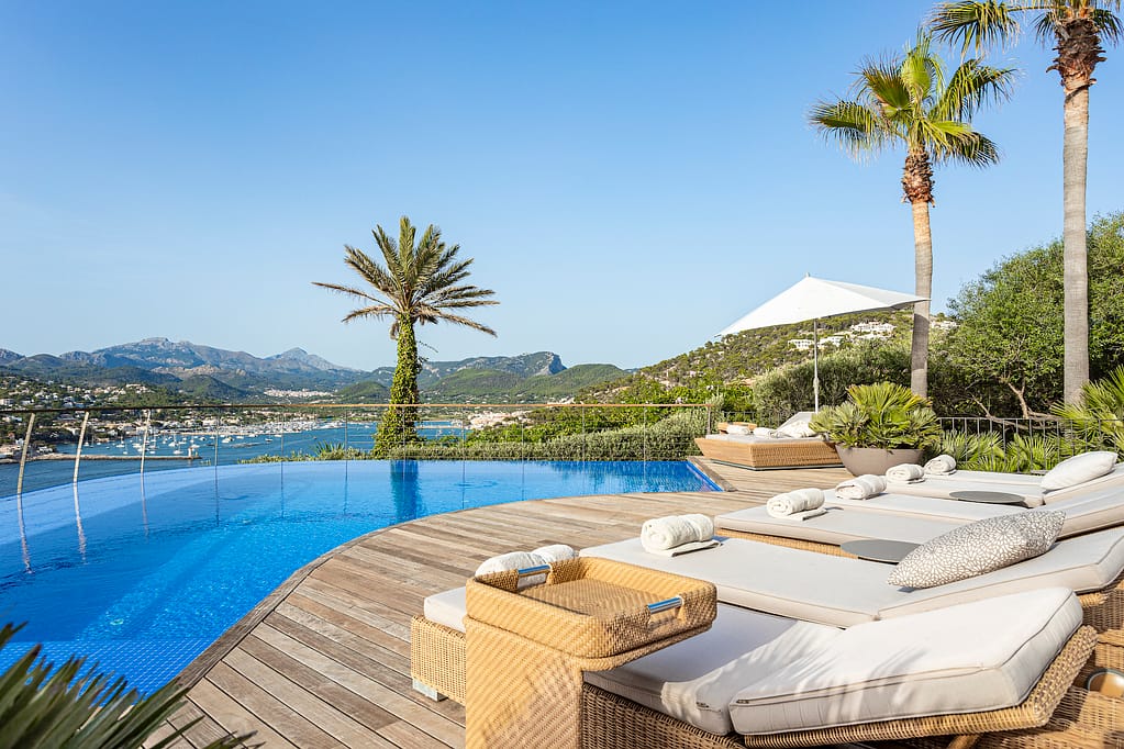 Exquisite Seafront Villa in Port D'Andratx in Mallorca