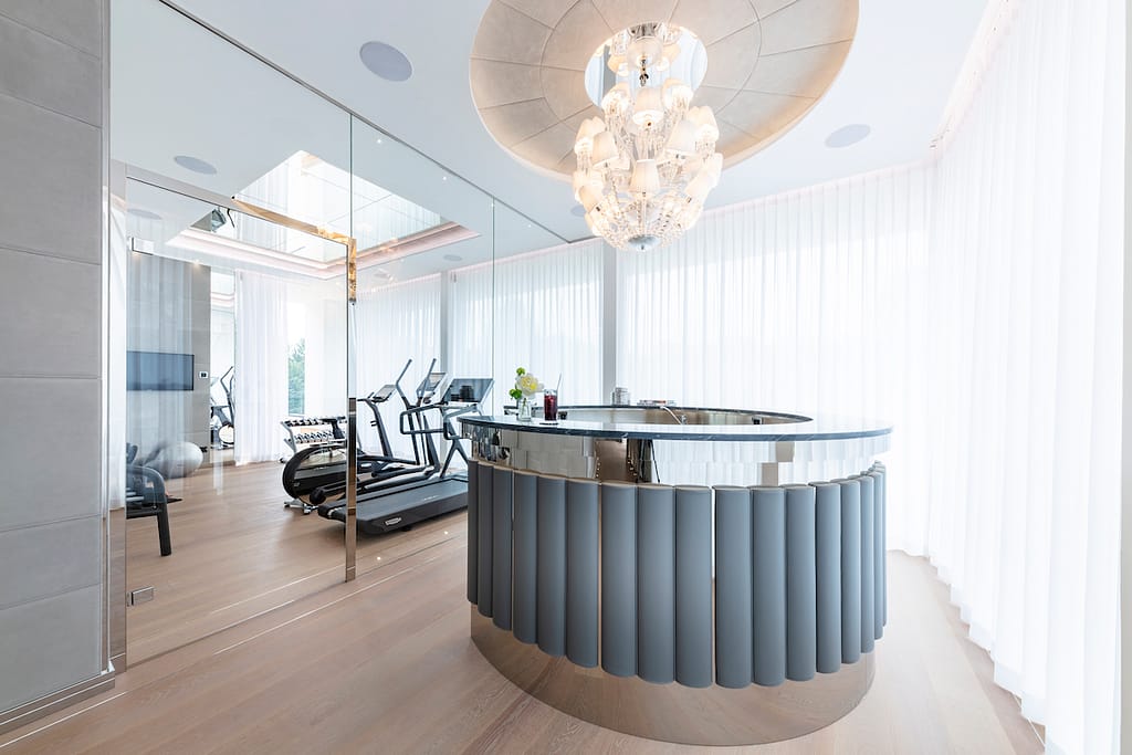 Ultima Geneva Grand Villa