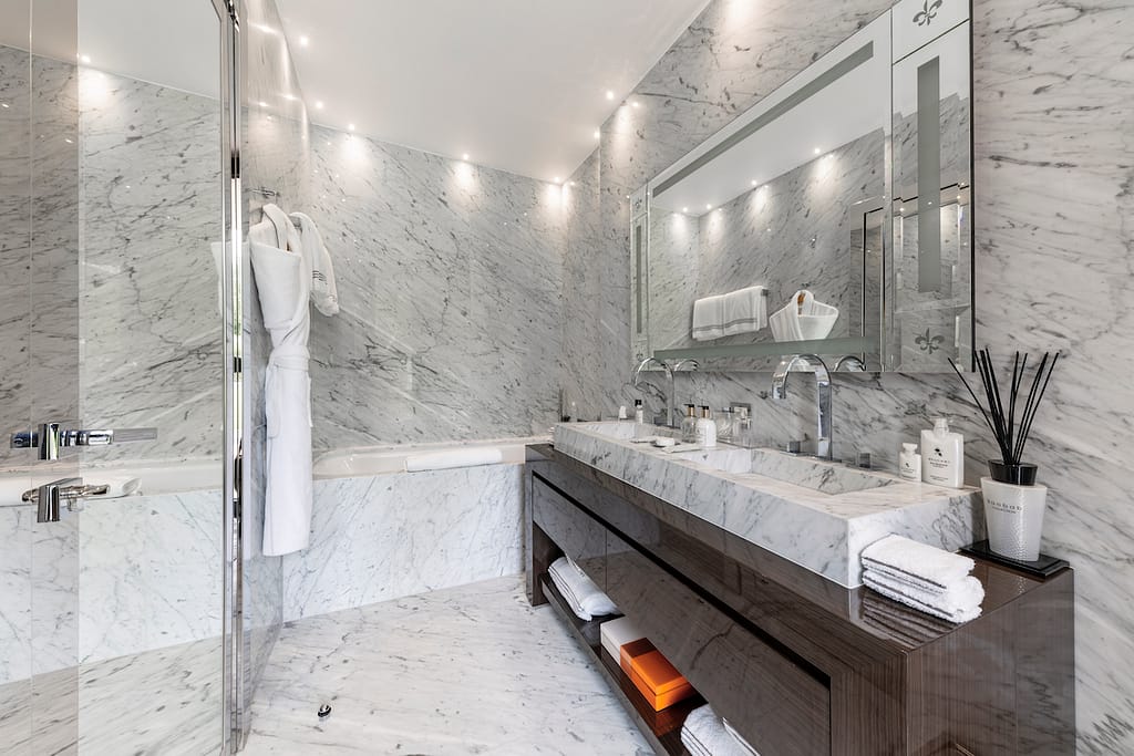Ultima Geneva Grand Villa