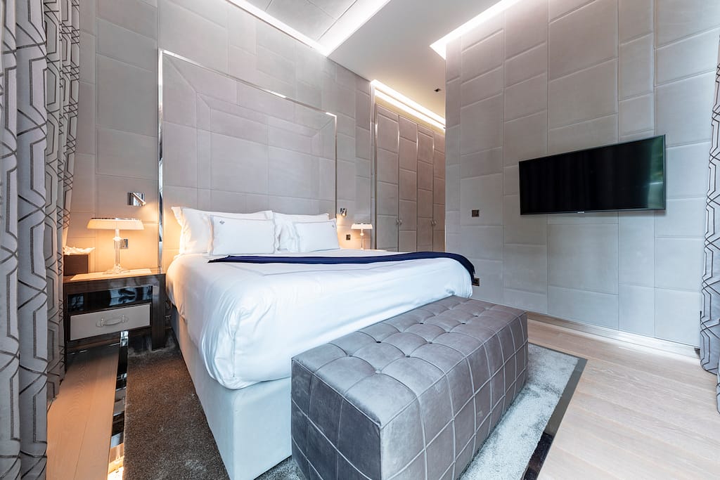 Ultima Geneva Grand Villa
