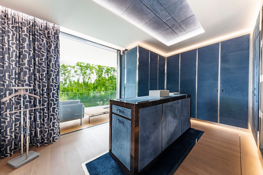 Ultima Geneva Grand Villa