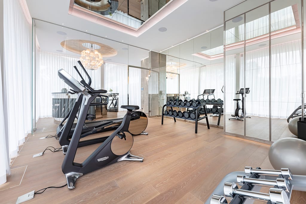 Ultima Geneva Grand Villa