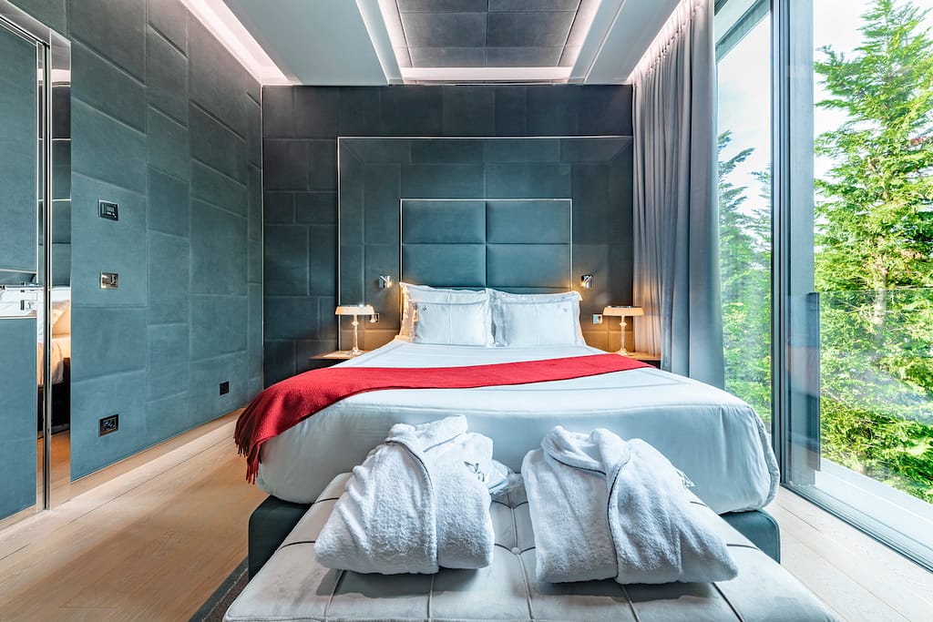 Ultima Geneva Grand Villa