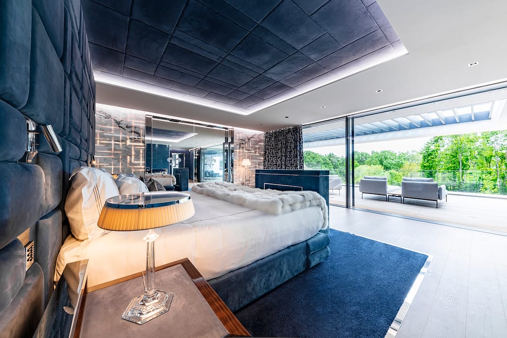 Ultima Geneva Grand Villa