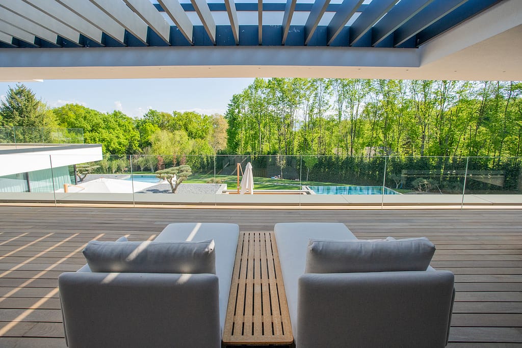 Ultima Geneva Grand Villa