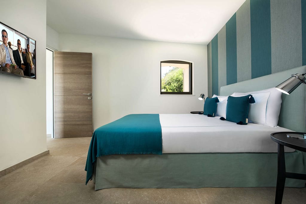 Waterfront Ultra Luxury Villa Rental in Les Parcs du St Tropez