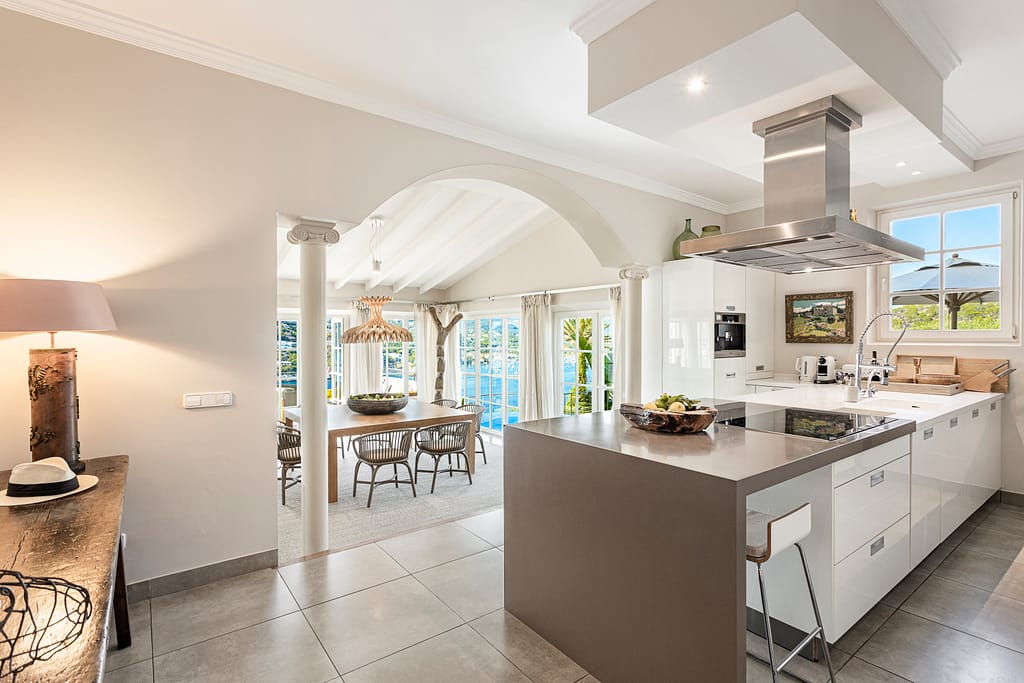 Exquisite Seafront Villa in Port D'Andratx in Mallorca