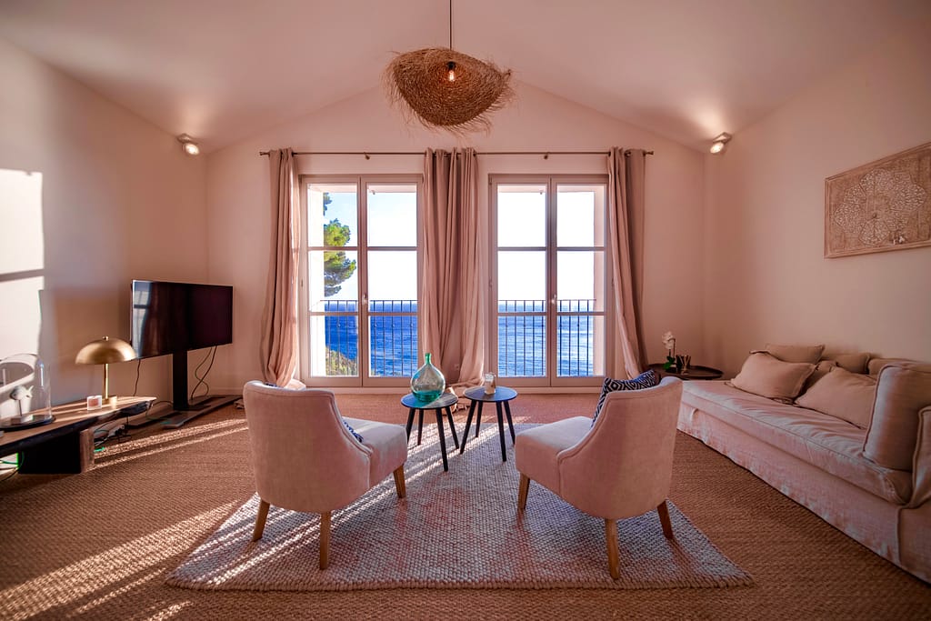 Ultra Luxury Seafront Villa in Cassis, South of France