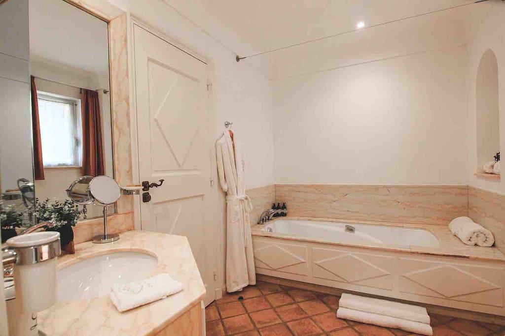 St Tropez Villa