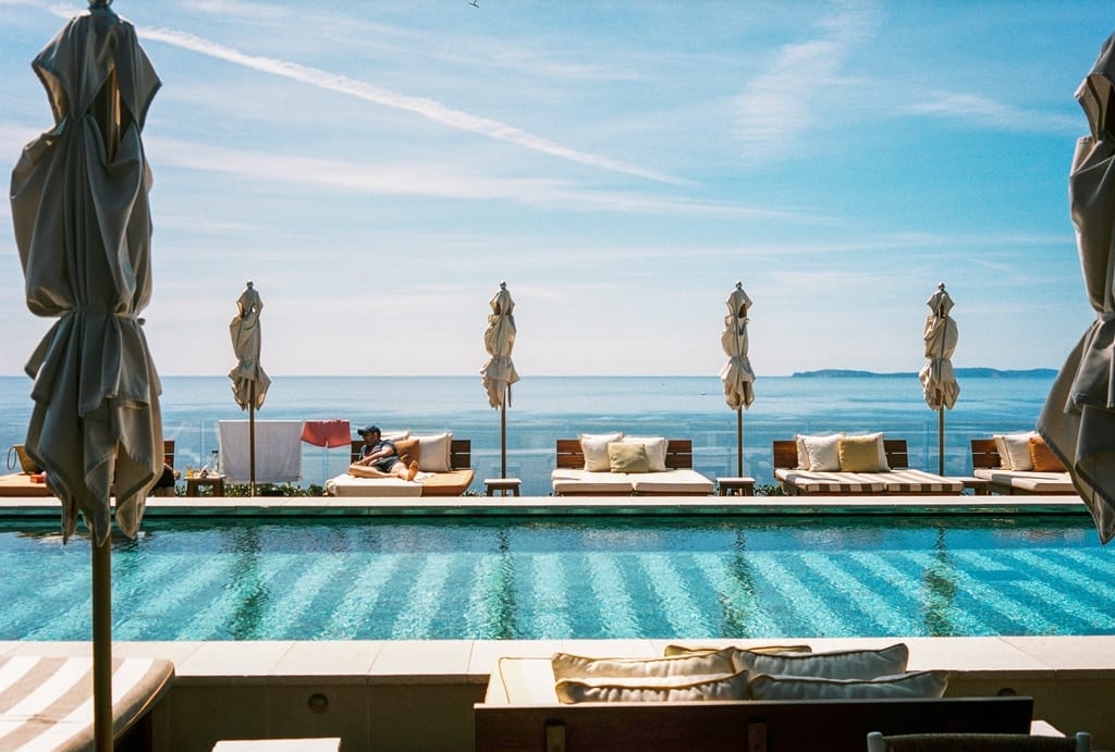 Lily of the Valley Hotel 