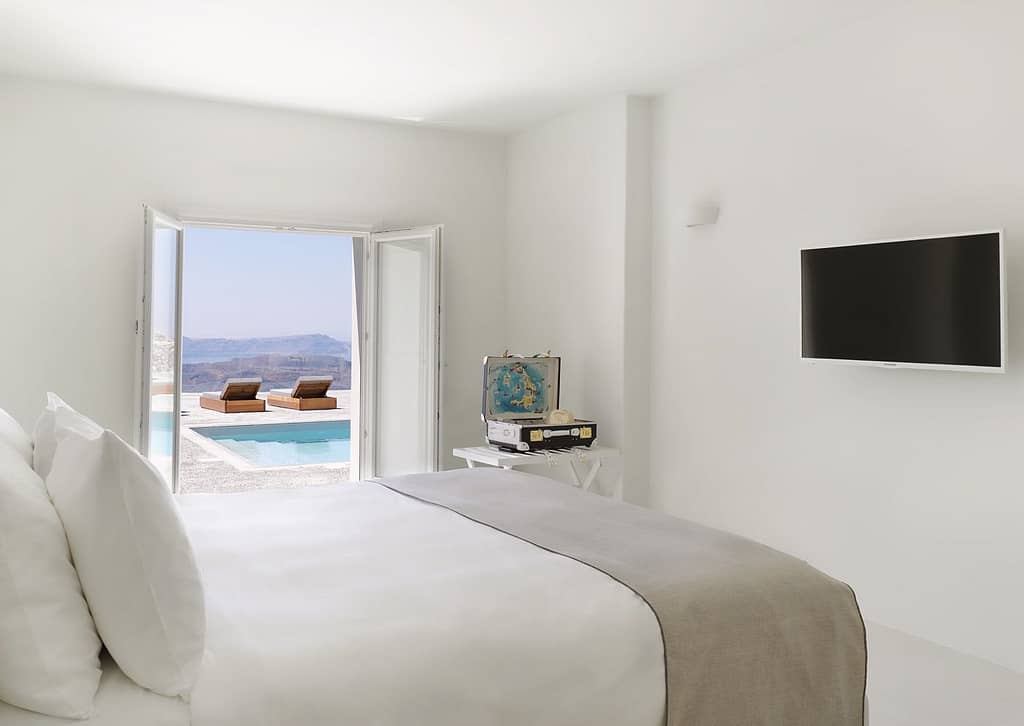 nafsika_estate_villa_santorini