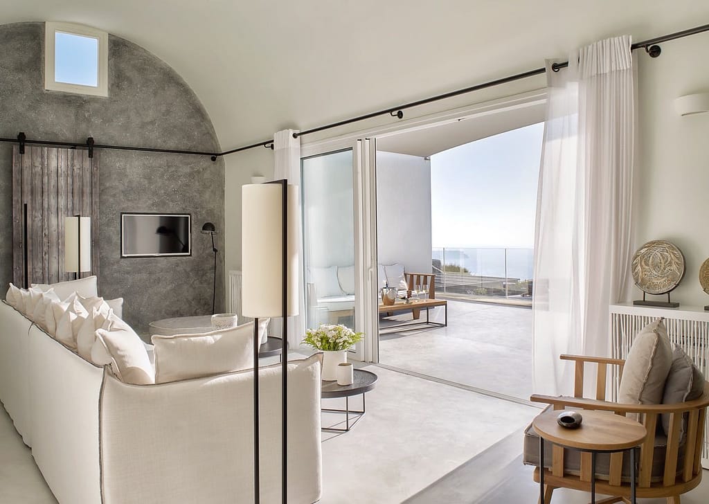 nafsika_estate_villa_santorini