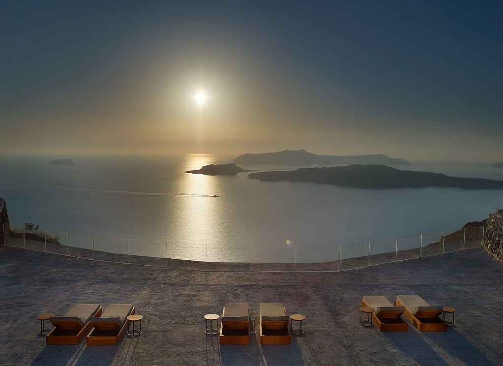 nafsika_estate_villa_santorini