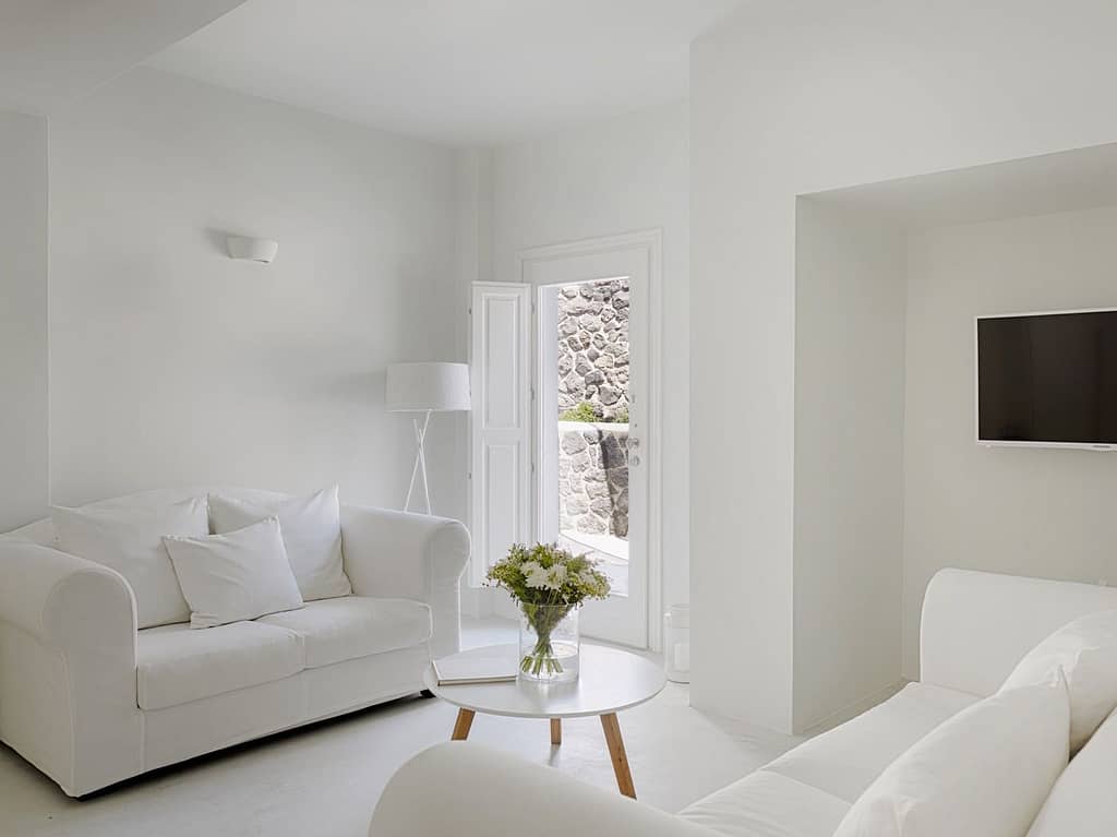 nafsika_estate_villa_santorini