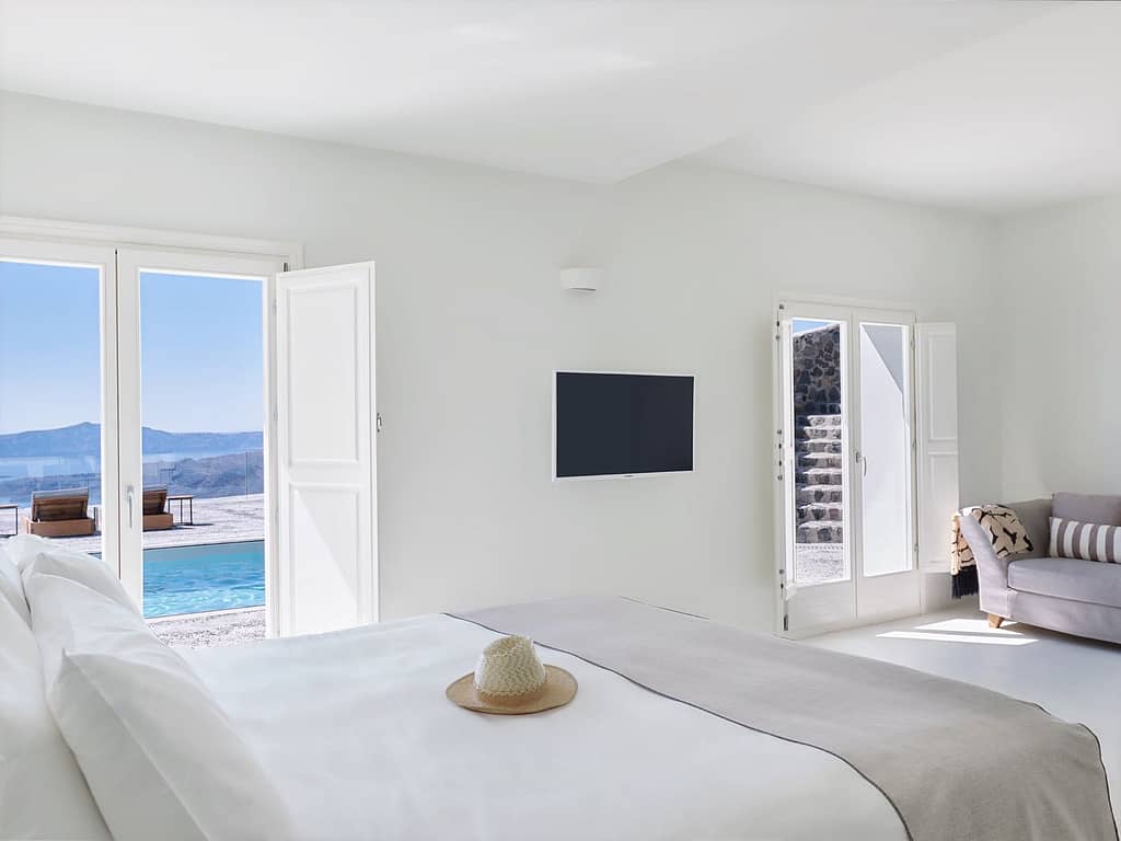 nafsika_estate_villa_santorini
