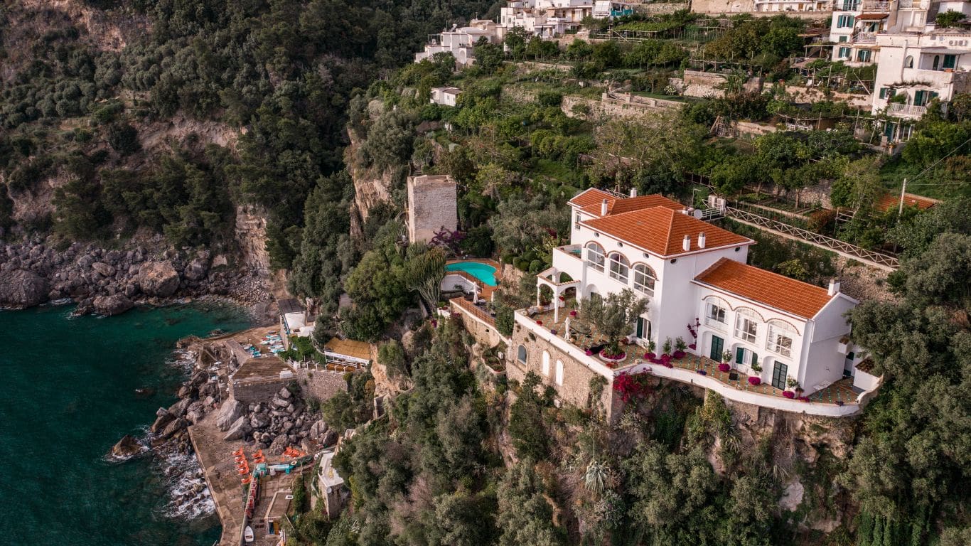 Stunning Hillside Villa in Praiano near Positano on the Amalfi Coast 2