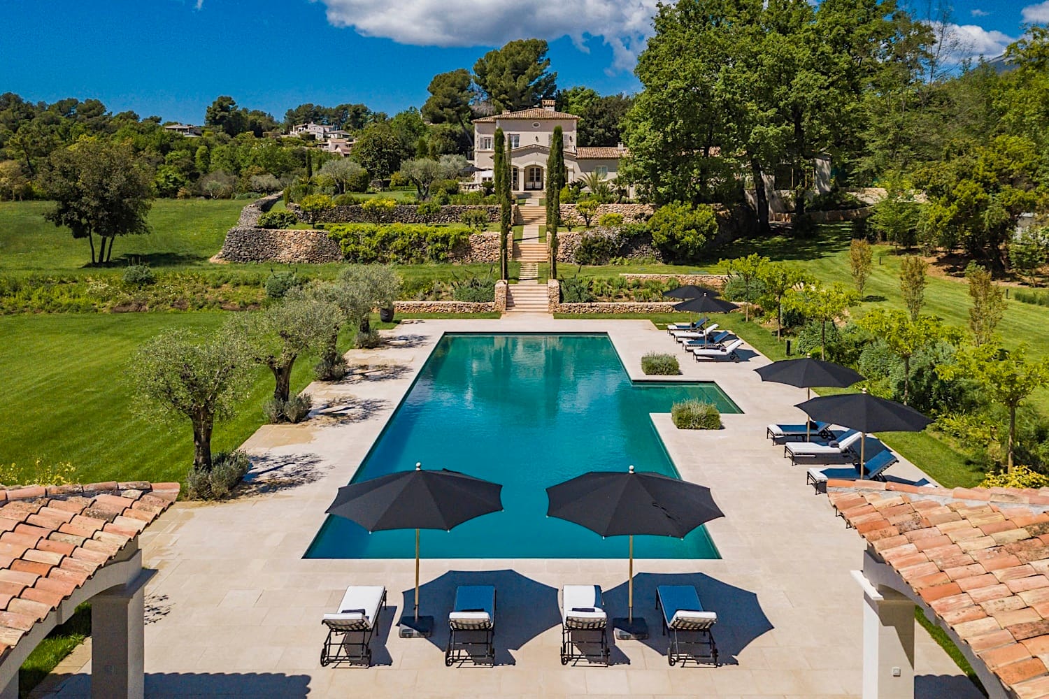 Saint-Paul-de-Vence--Large-Villa-Estate South of France