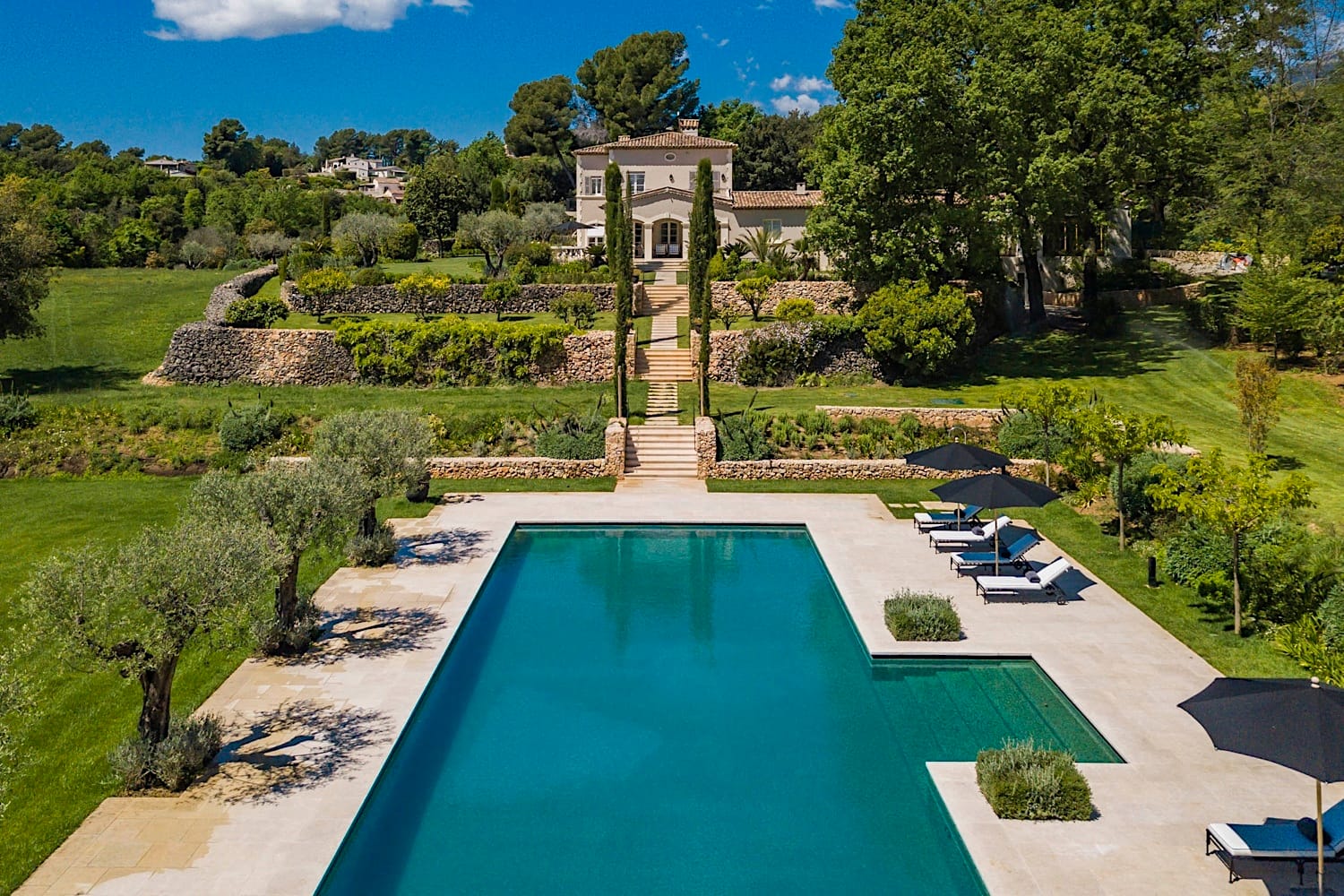 Saint-Paul-de-Vence--Large-Villa-Estate South of France