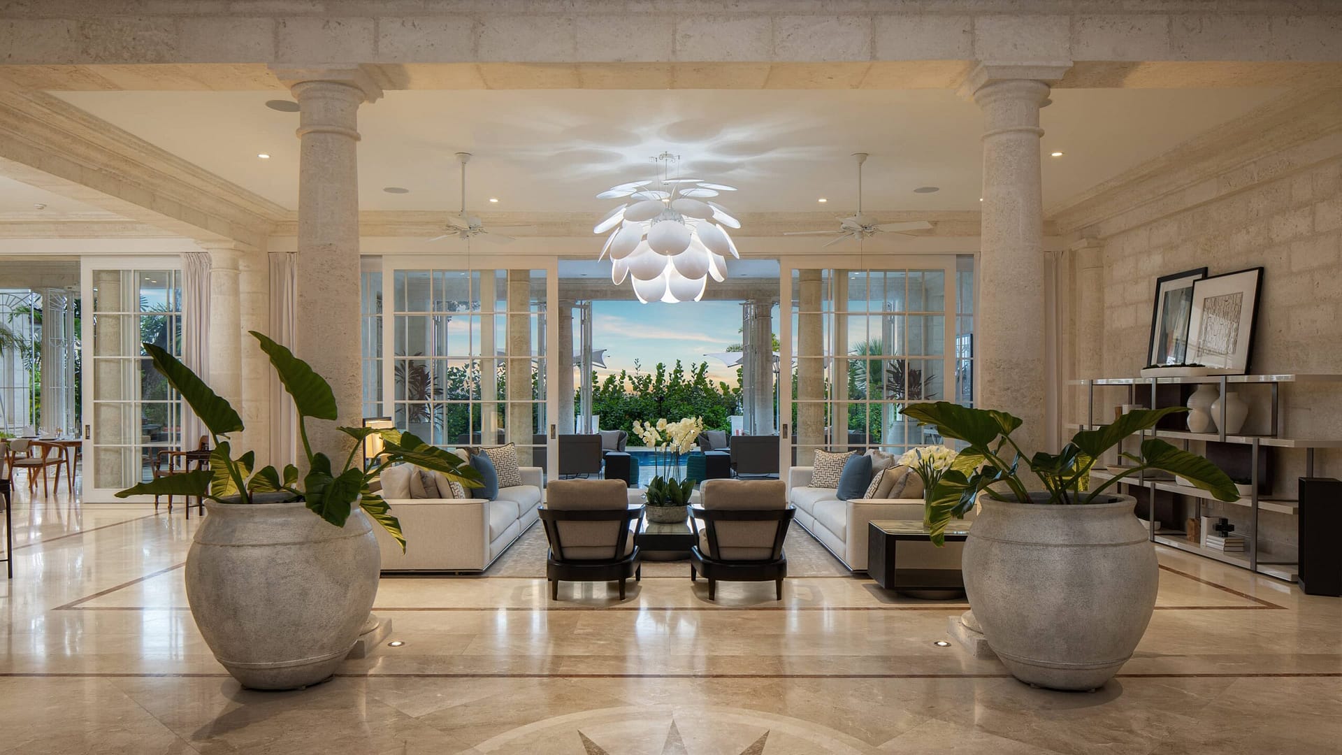 Villa Paynes Bay Barbados Living