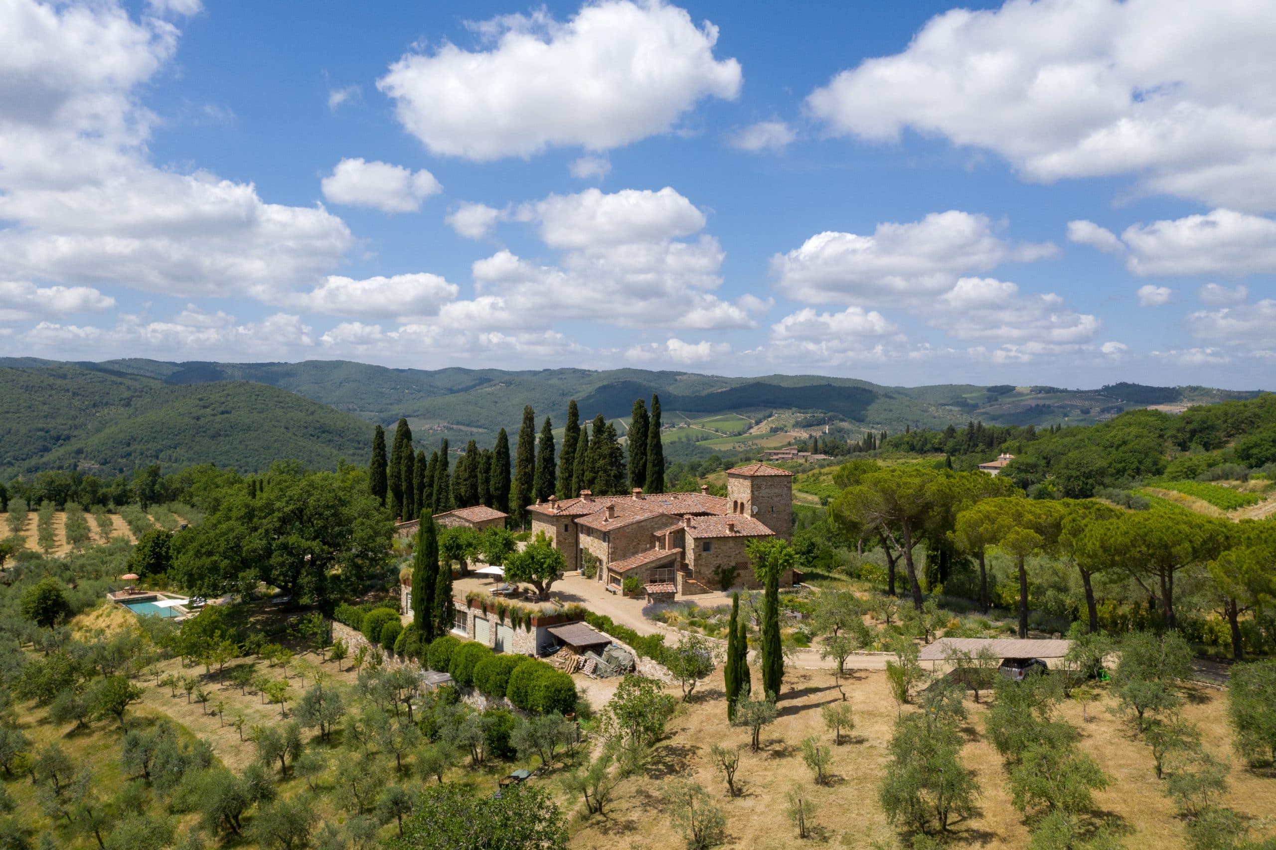 Luxury villa for rent in Tuscany Italy