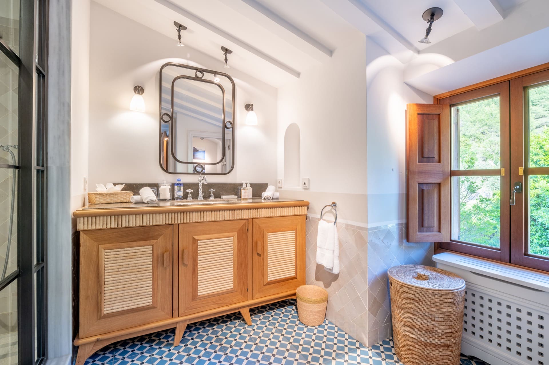Lovely Design Villa in Tramuntana Mountains near Deia in Mallorca