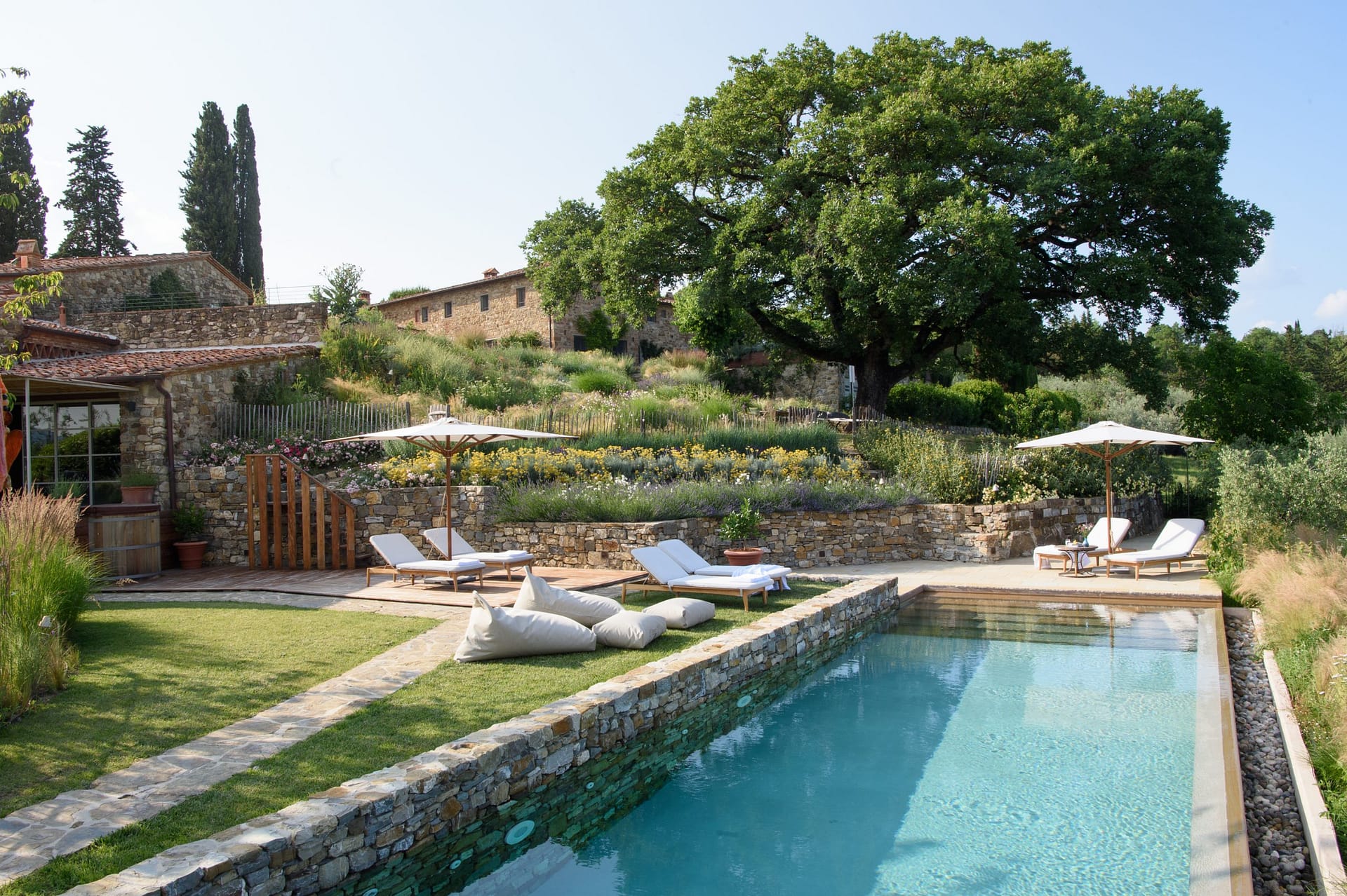 Luxury villa for rent in Tuscany Italy