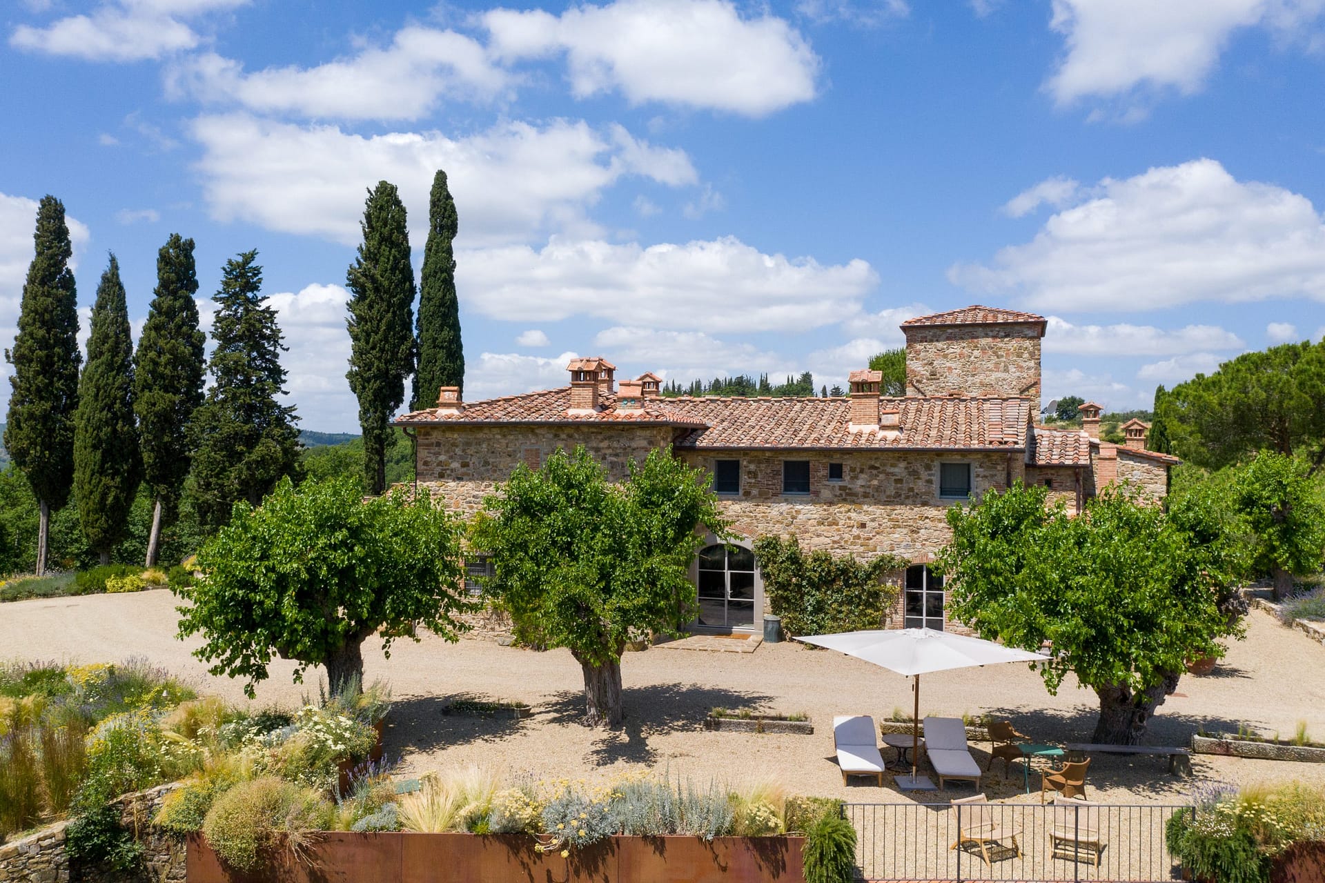 Luxury villa for rent in Tuscany Italy
