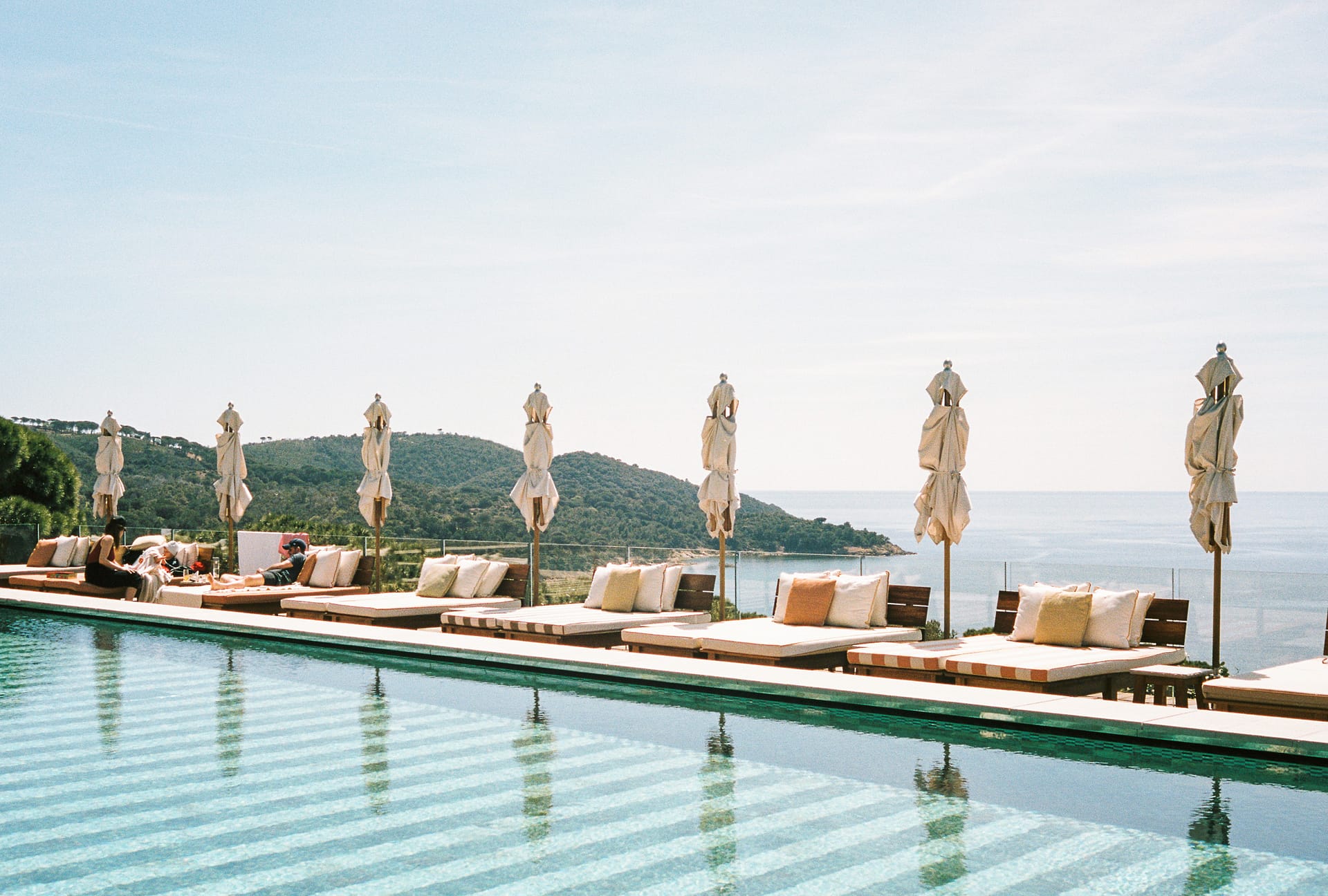 Lily of the Valley Hotel