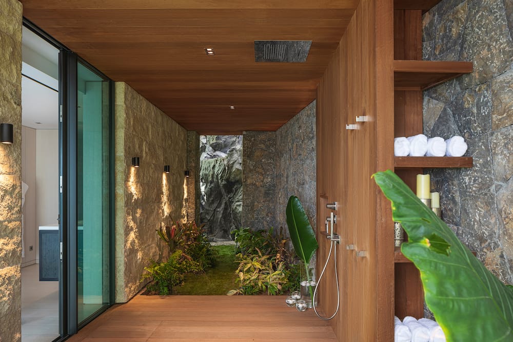 St Barths villa for rent