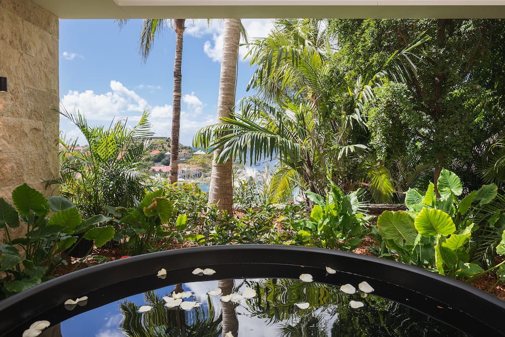 St Barths villa for rent
