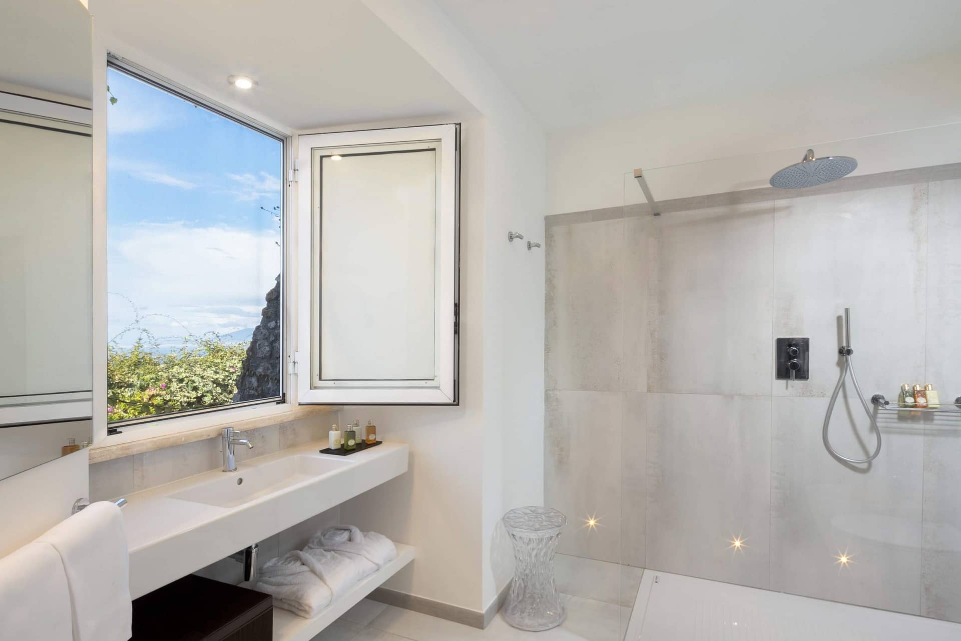 Capri Villa