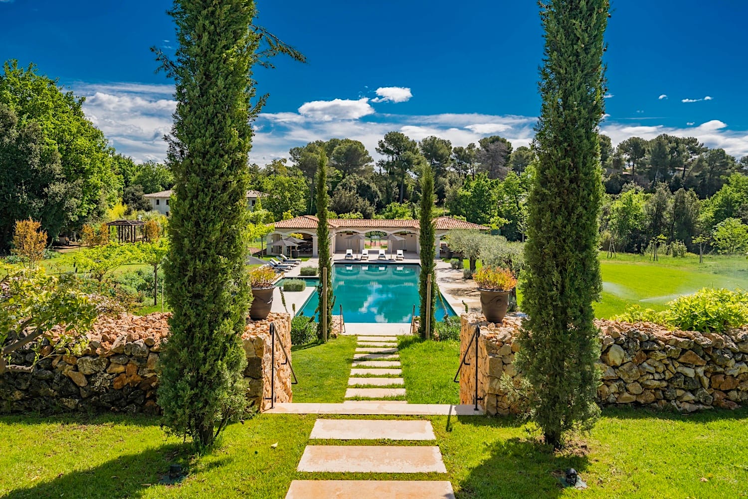 Saint-Paul-de-Vence--Large-Villa-Estate South of France