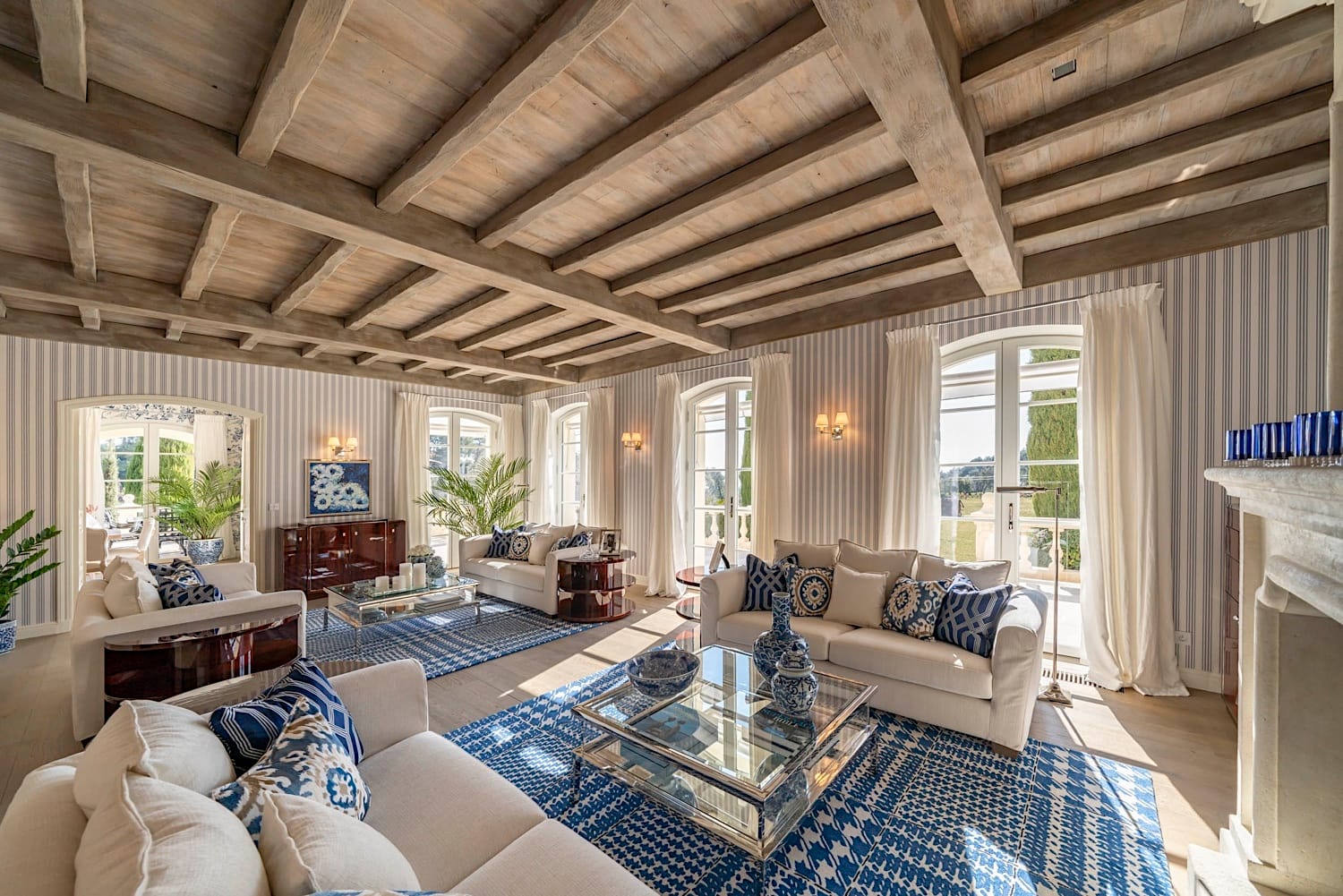 Saint-Paul-de-Vence--Large-Villa-Estate South of France