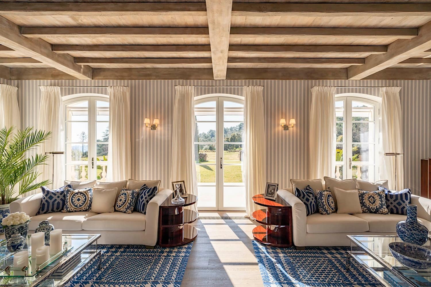Saint-Paul-de-Vence--Large-Villa-Estate South of France