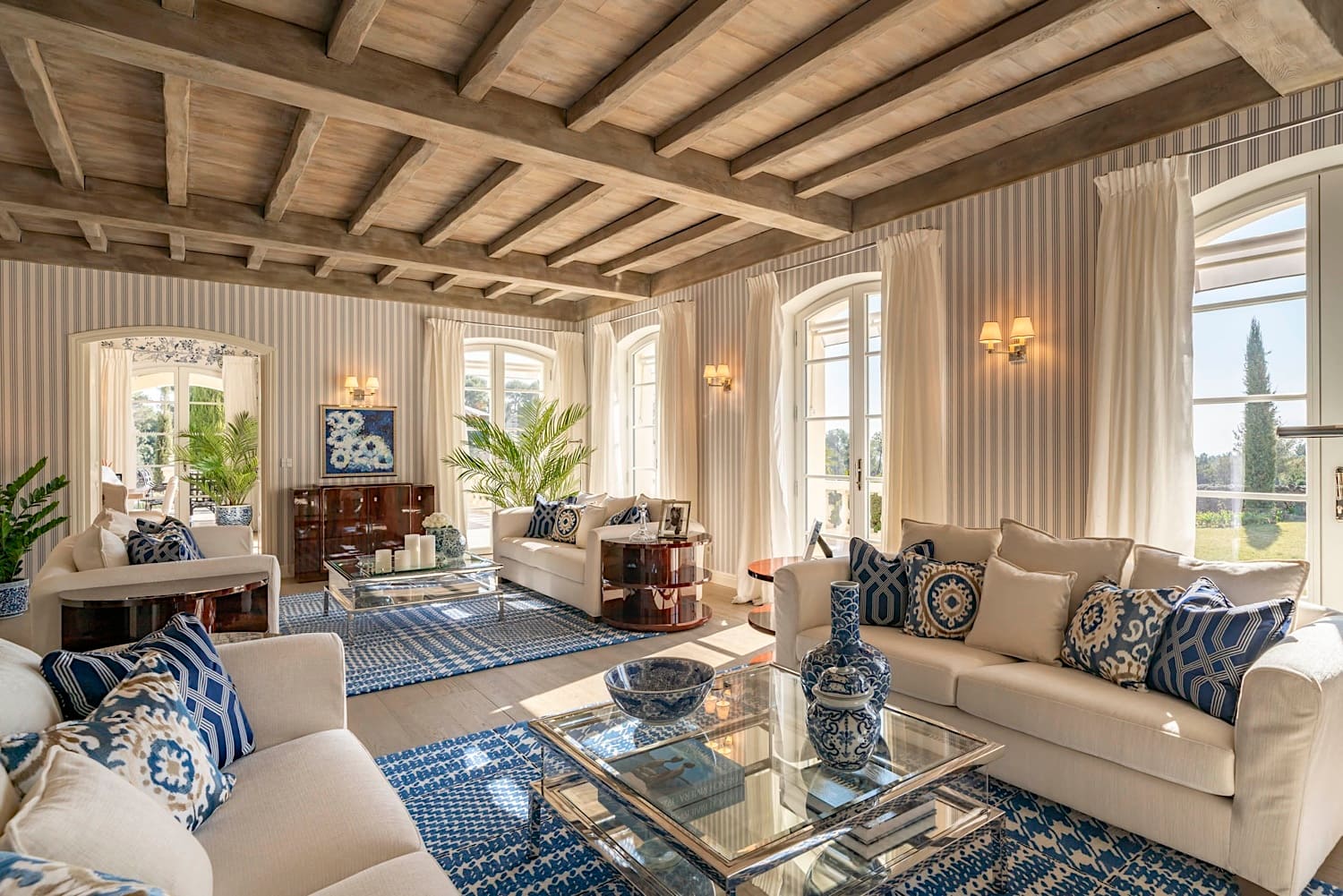 Saint-Paul-de-Vence--Large-Villa-Estate South of France