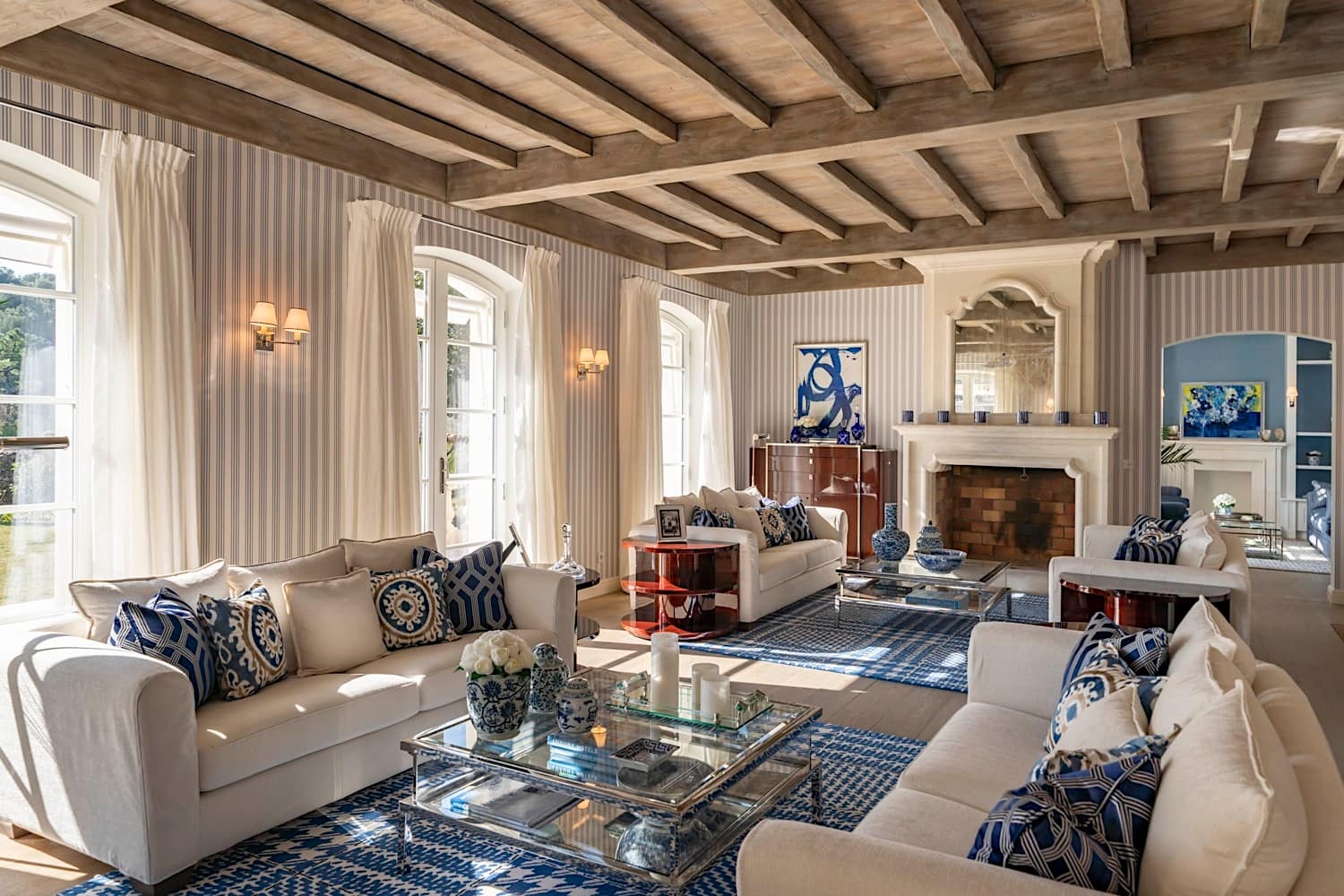 Saint-Paul-de-Vence--Large-Villa-Estate South of France