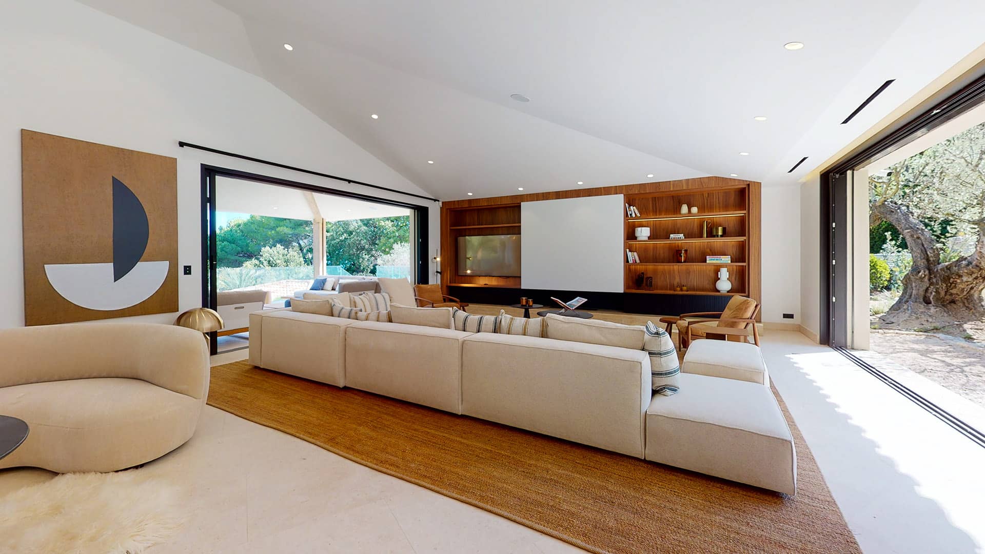 Luxury Villa on La Pointe de l’Ay in St Tropez, France Salon__5_