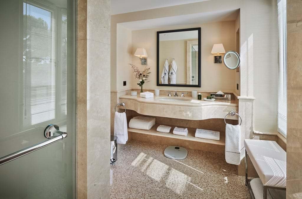 Villa Saint Anne Cap D'Antibes bathroom
