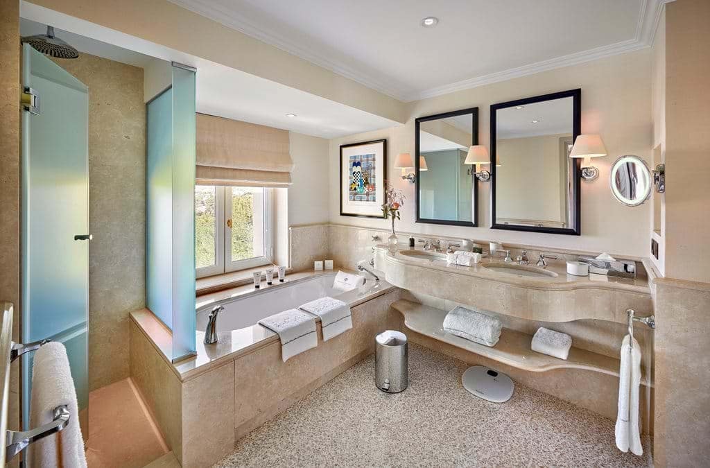 Villa Saint Anne Cap D'Antibes bathroom